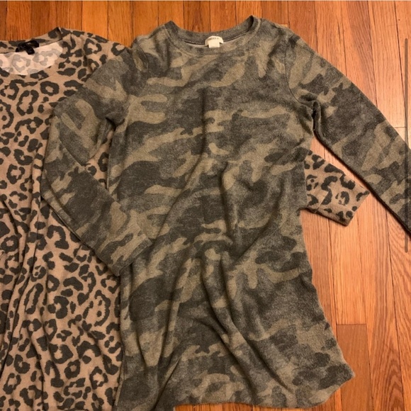 FOREVER 21 Set of 2 Pilled Fleece Tunic Top Long Sleeve Leopard Print Camo - Picture 3 of 5